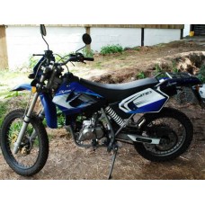 Skyteam ST50 offroader hugges